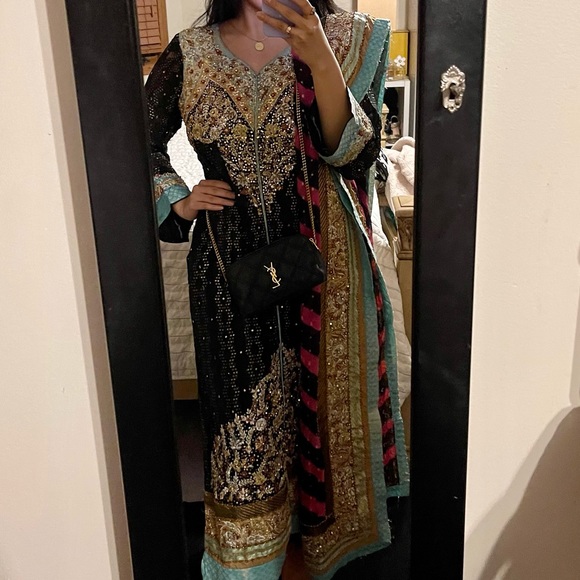Pakistani Black Gold Pink and Blue Shalwar Kameez - Picture 4 of 15